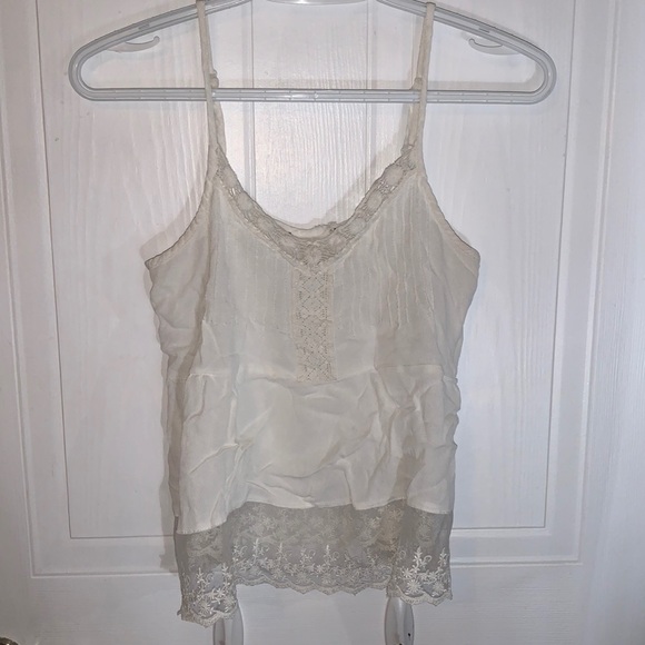 White lace tank top - Picture 1 of 1